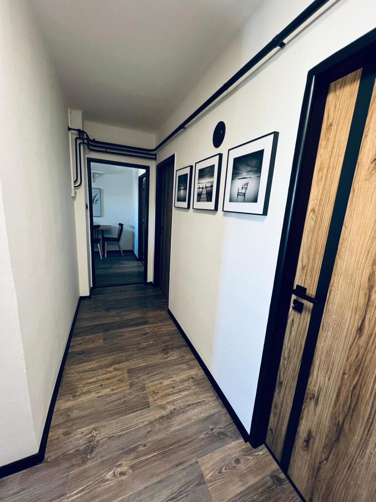 Apartman Opava S Parkovanim Экстерьер фото